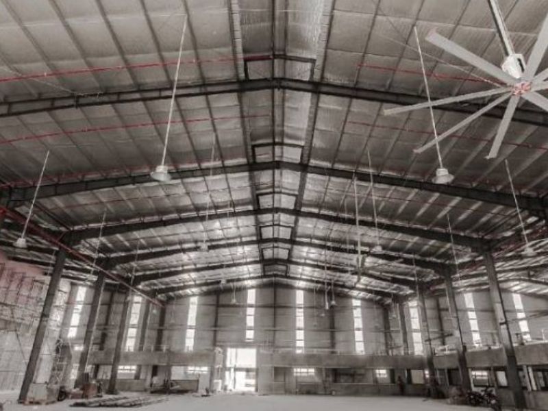 Cơ chế hoạt động của sơn chống nóng mái tôn và các lợi ích nổi bật 4 Nhà xưởng là nơi cần ưu tiên chống nóng để tối ưu hiệu suất làm việc và chi phí điện năng