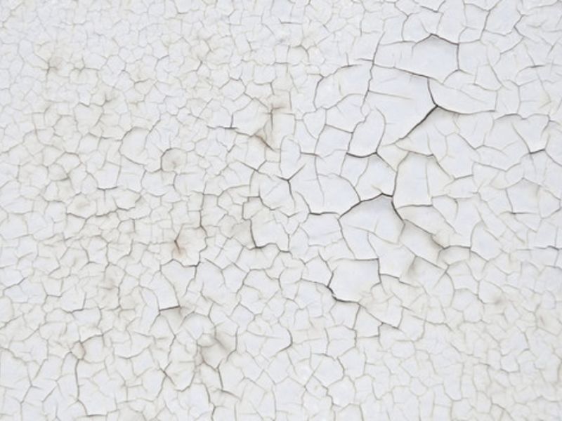 Mặt tường phía Tây là nơi cần dùng sơn chống nóng để tránh hư hại từ nắng gắt