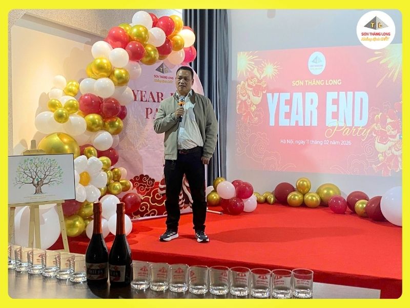tiec tat nien son thang long cuoi nam 2025 7